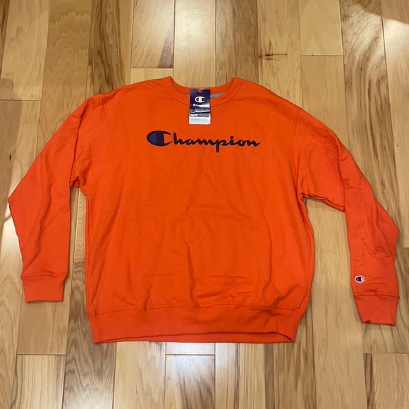 Champion Crewneck - Picture 2 of 8